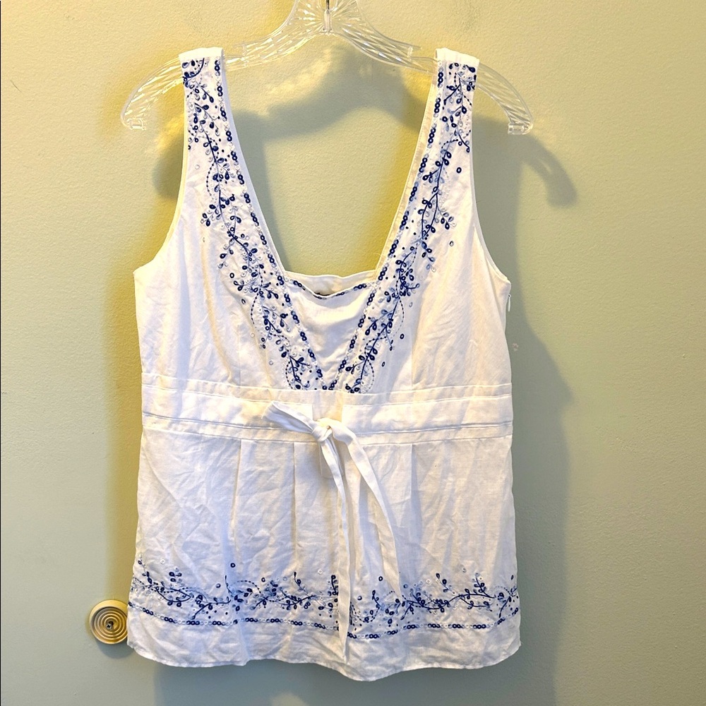 Ann Taylor White Blouse with Blue Embroidery/ 100%linen